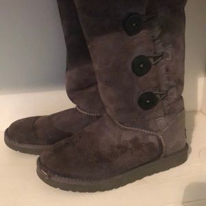 bailey button ugg boots
